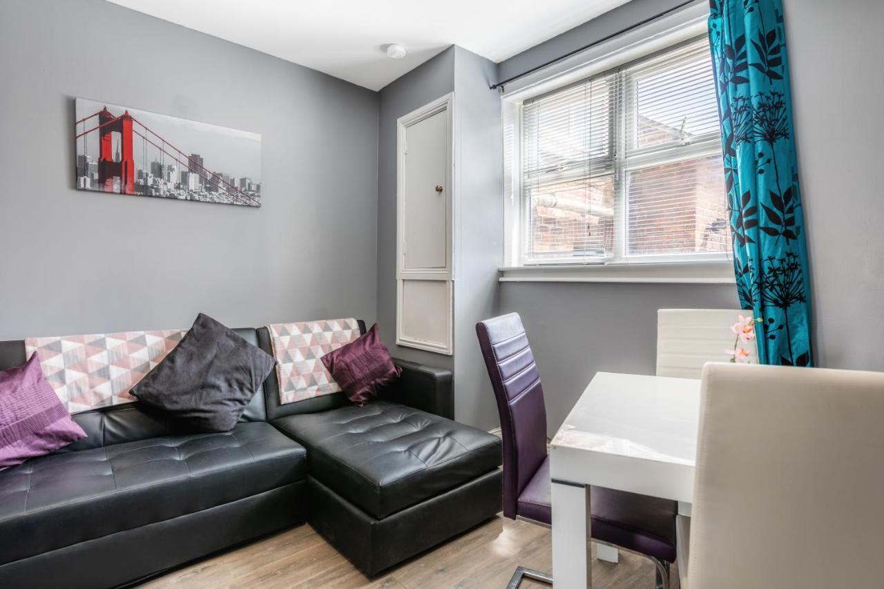Sunderland City Centre Apartments Free Parking And Wi-Fi Exterior foto